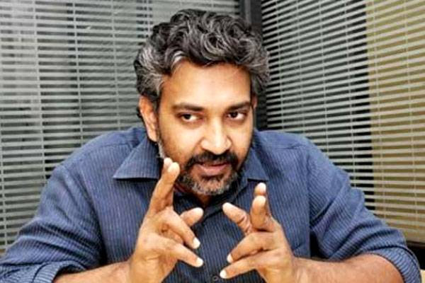 director raja mouli,baahubali 1 movie,baahubali 2 movie,prabhas,anushka,mahabharatham movie rajamouli life dream  మరోసారి జక్కన్నపై రూమర్లు...! 